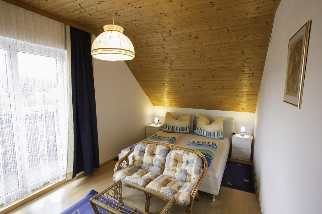 Wunderhof Villa Schiefling am See Ruang foto